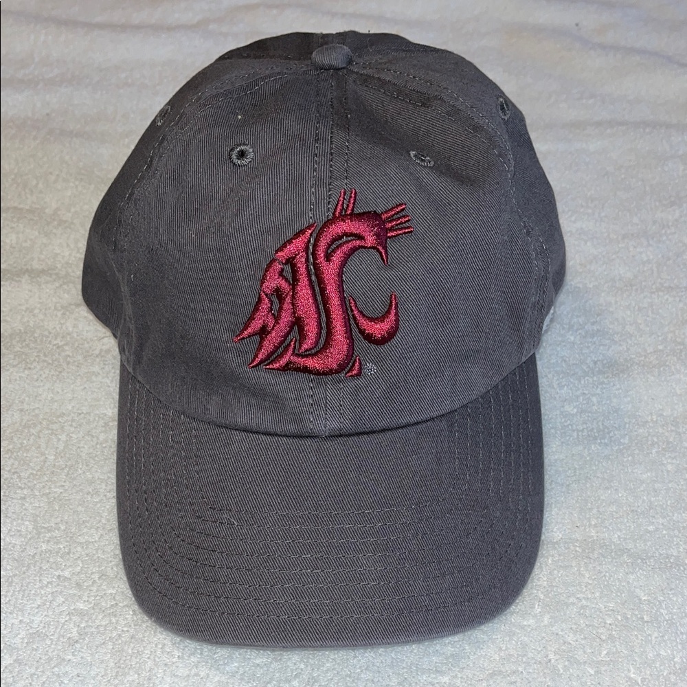 WC WASHINGTON COUGARS 47 Brand Black Cap with White Logo